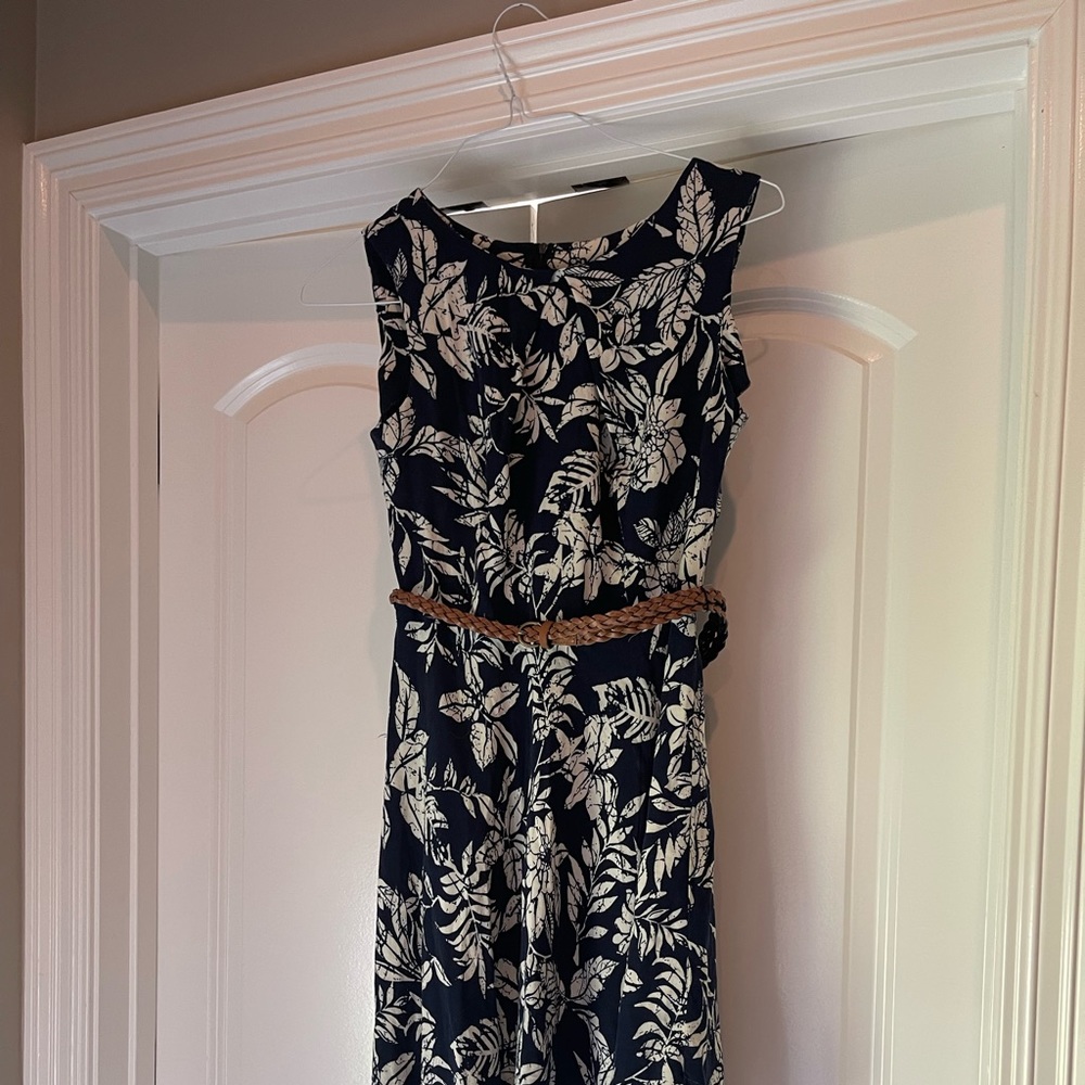 4/$20 Tropical Dress With Belt